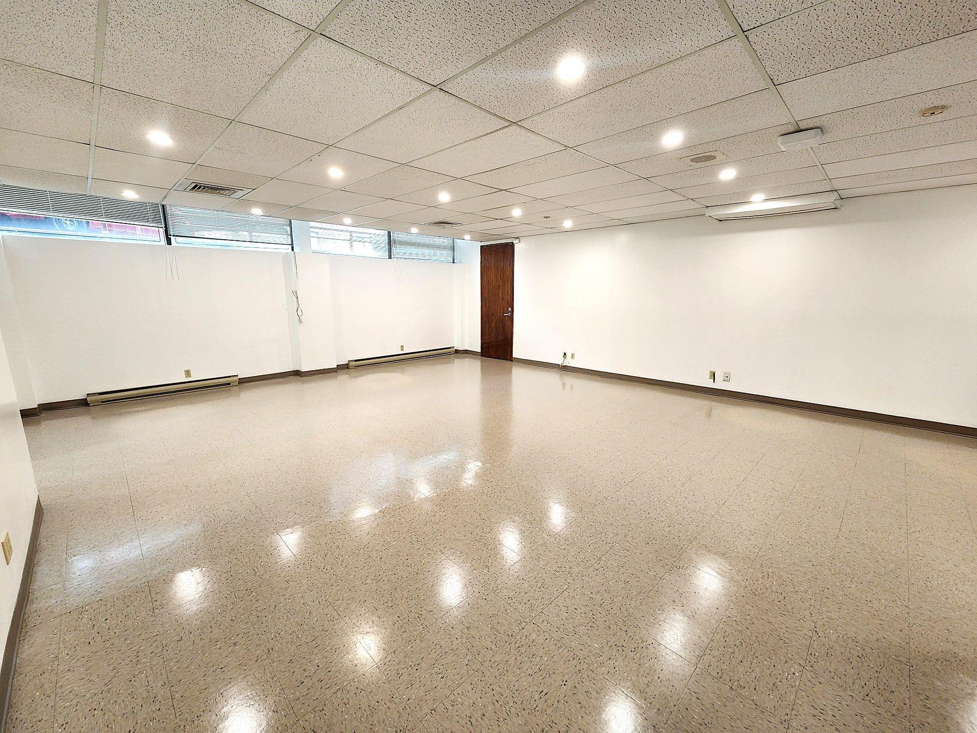 









1405


Boul. Henri-Bourassa O.

,
Montréal (Ahuntsic-Cartierville),




QC
H3M3B2

