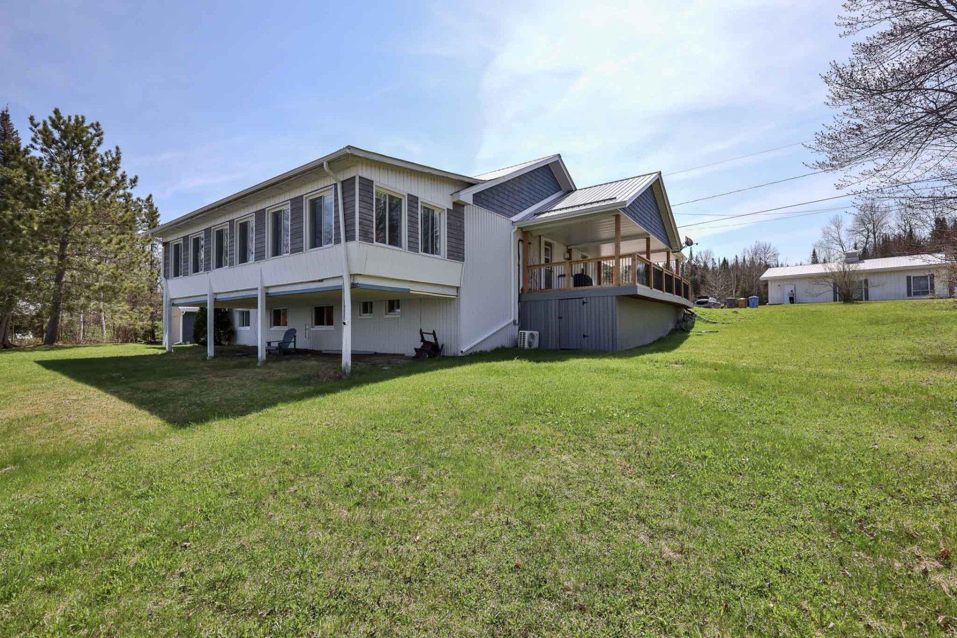









172


Ch. du Lac-Murray

,
Aumond,




QC
J0W1W0

