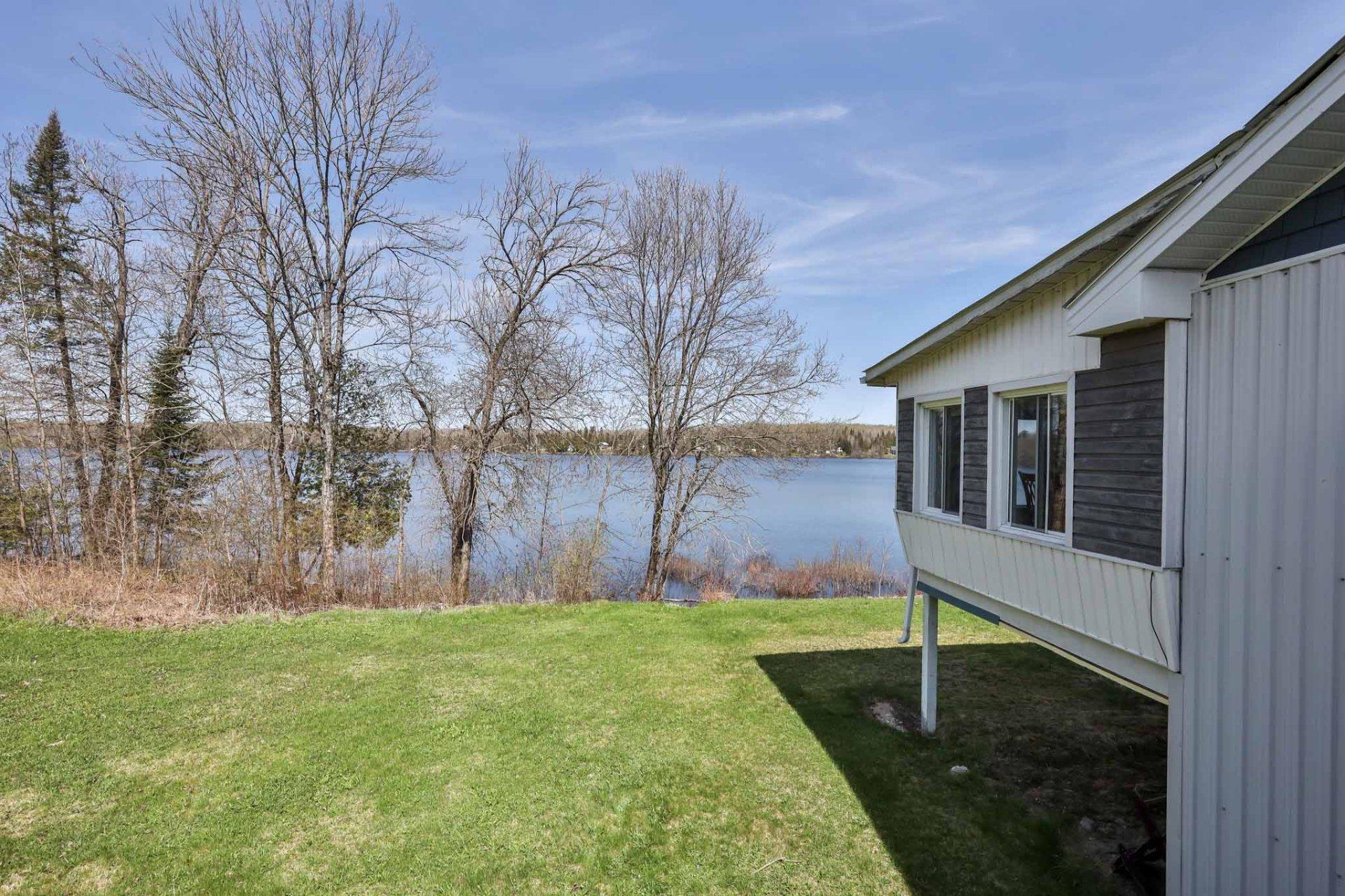 









172


Ch. du Lac-Murray

,
Aumond,




QC
J0W1W0

