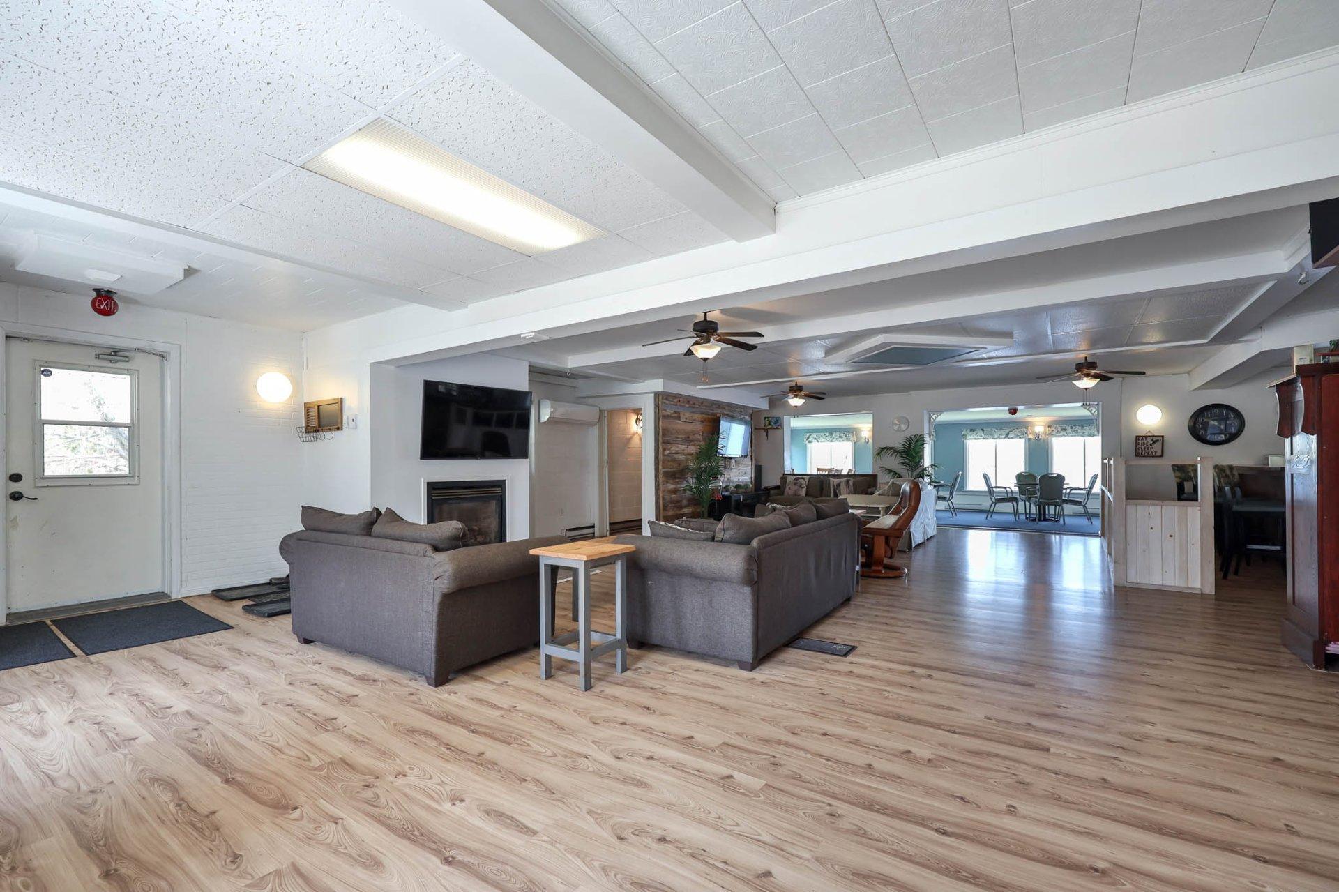 









172


Ch. du Lac-Murray

,
Aumond,




QC
J0W1W0

