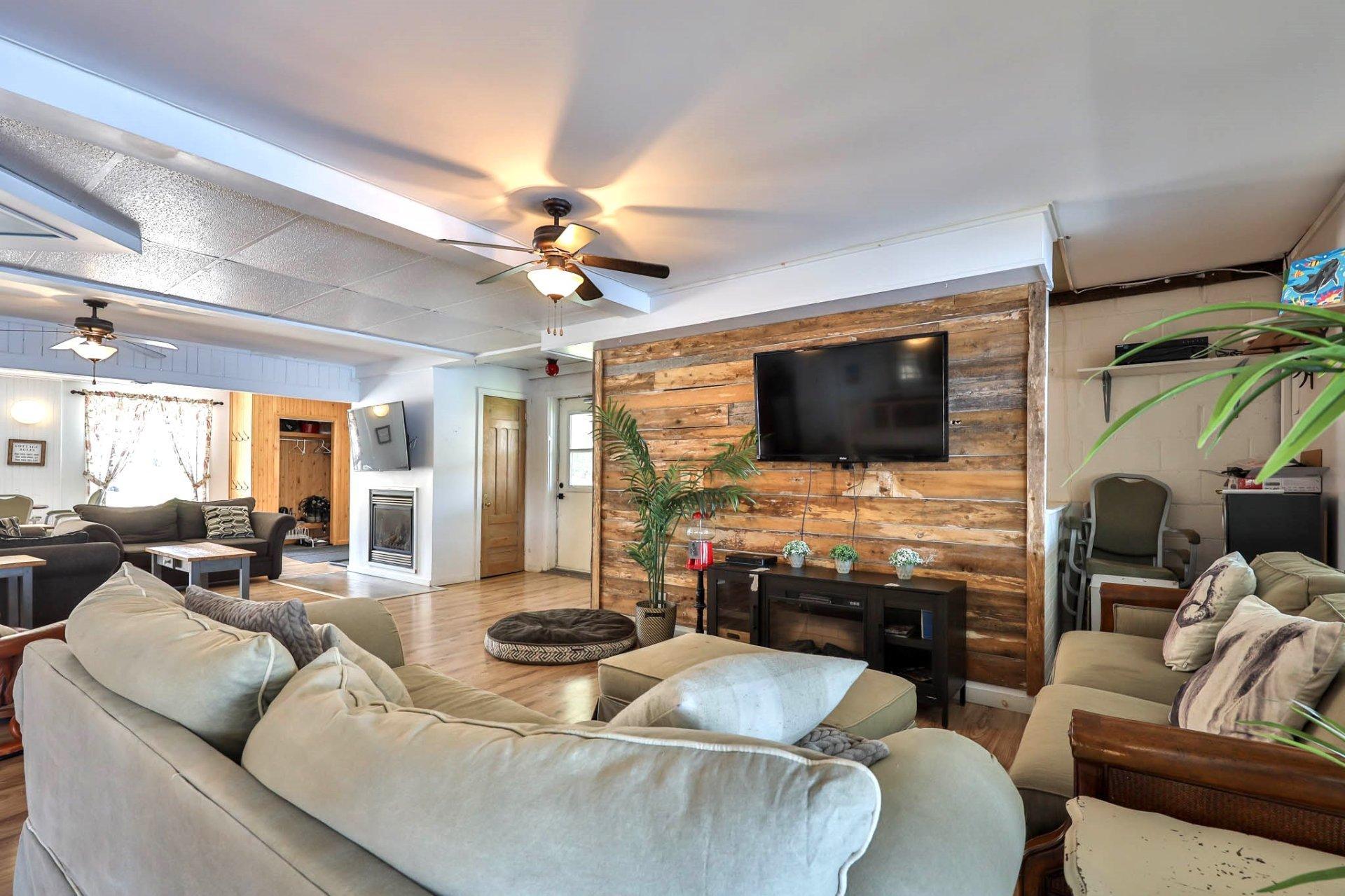 









172


Ch. du Lac-Murray

,
Aumond,




QC
J0W1W0

