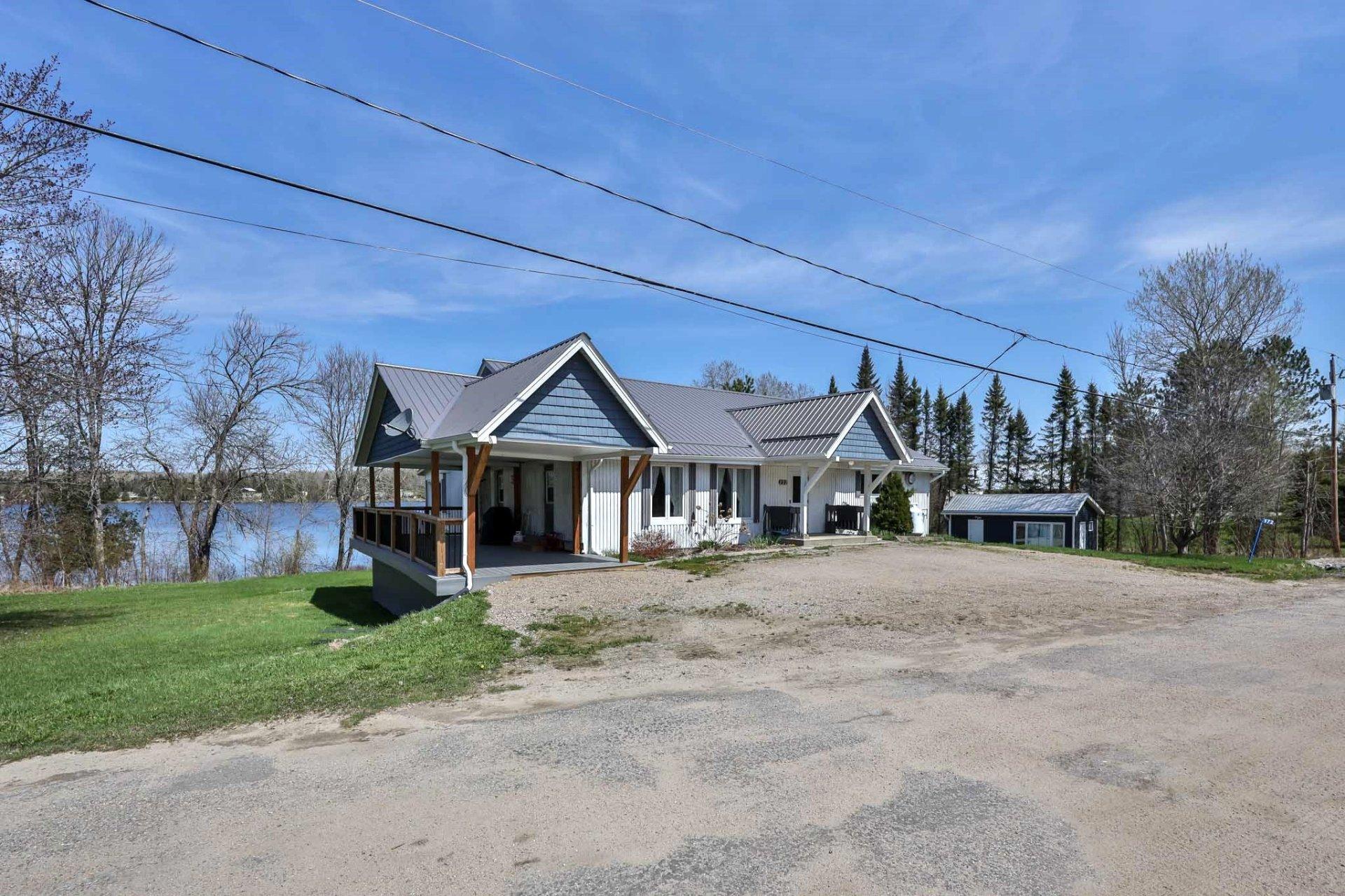 









172


Ch. du Lac-Murray

,
Aumond,




QC
J0W1W0

