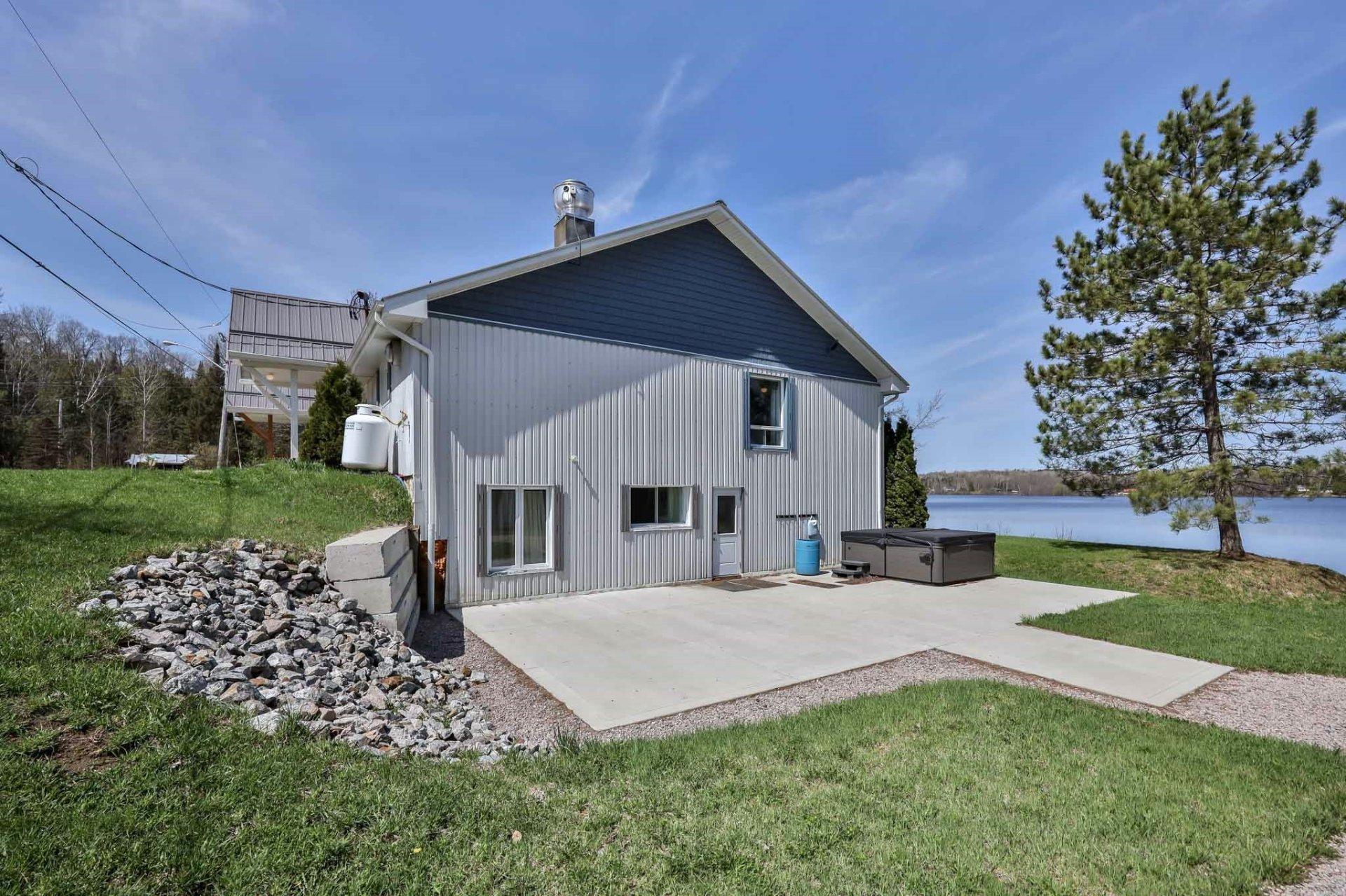 









172


Ch. du Lac-Murray

,
Aumond,




QC
J0W1W0

