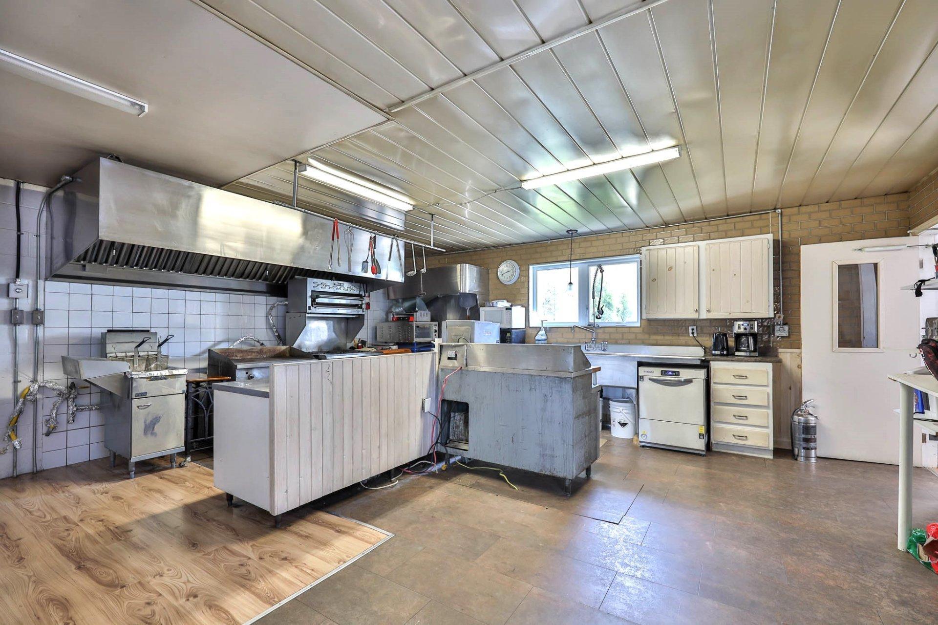 









172


Ch. du Lac-Murray

,
Aumond,




QC
J0W1W0

