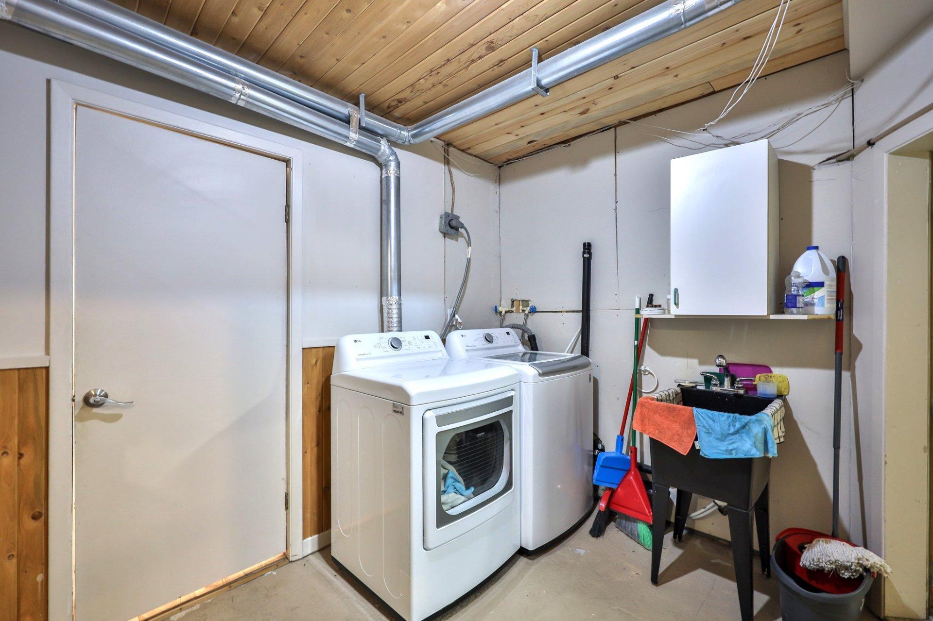 









172


Ch. du Lac-Murray

,
Aumond,




QC
J0W1W0

