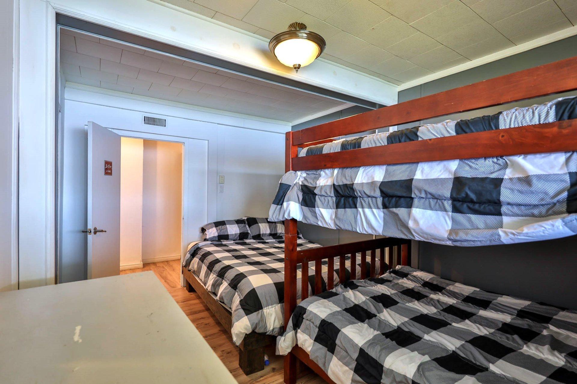 









172


Ch. du Lac-Murray

,
Aumond,




QC
J0W1W0

