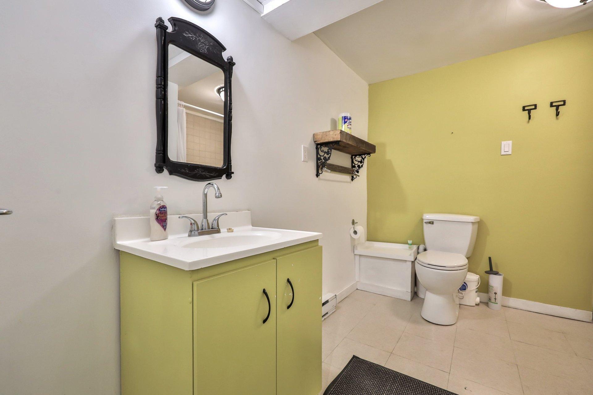 









172


Ch. du Lac-Murray

,
Aumond,




QC
J0W1W0

