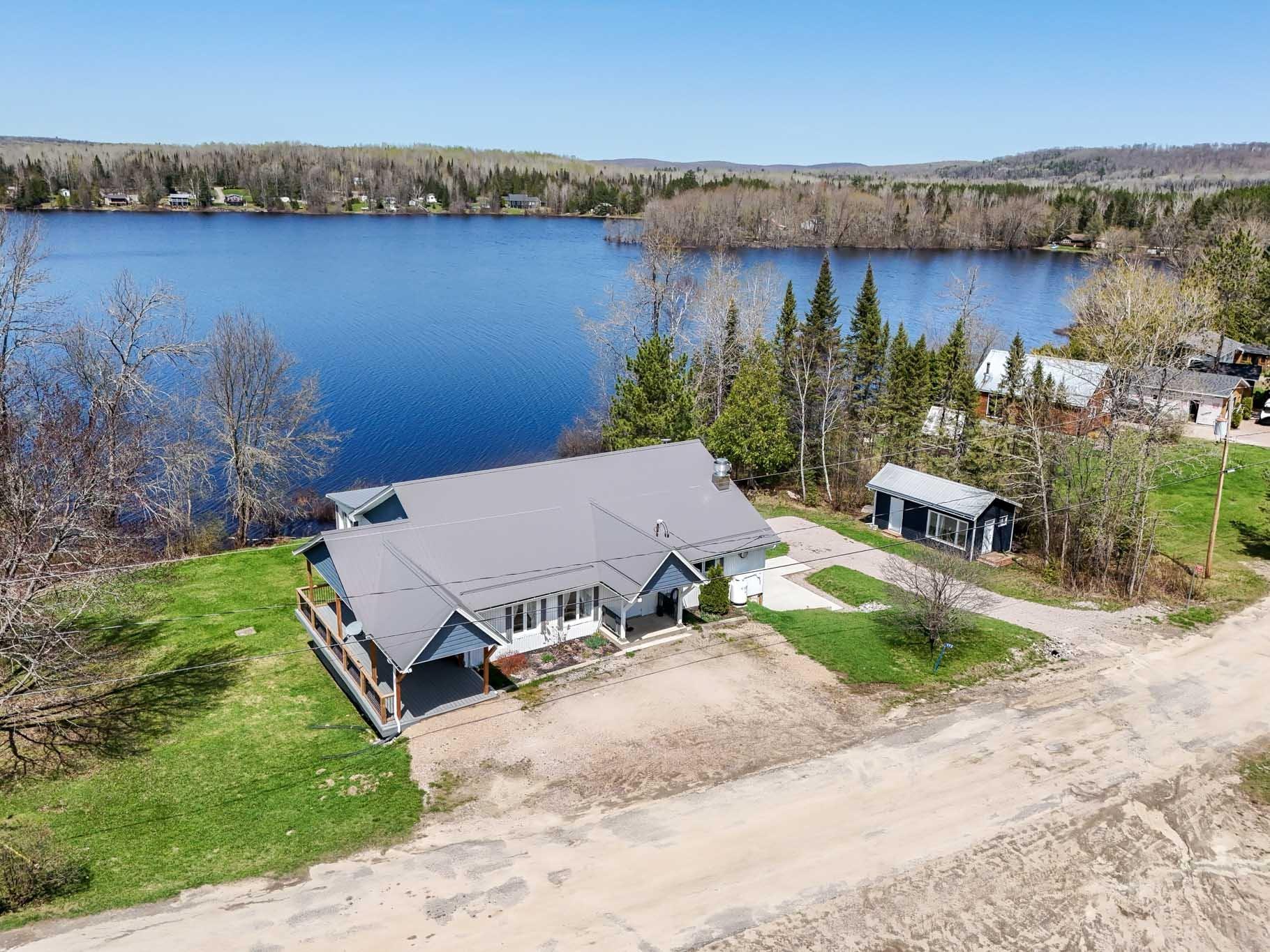 









172


Ch. du Lac-Murray

,
Aumond,




QC
J0W1W0

