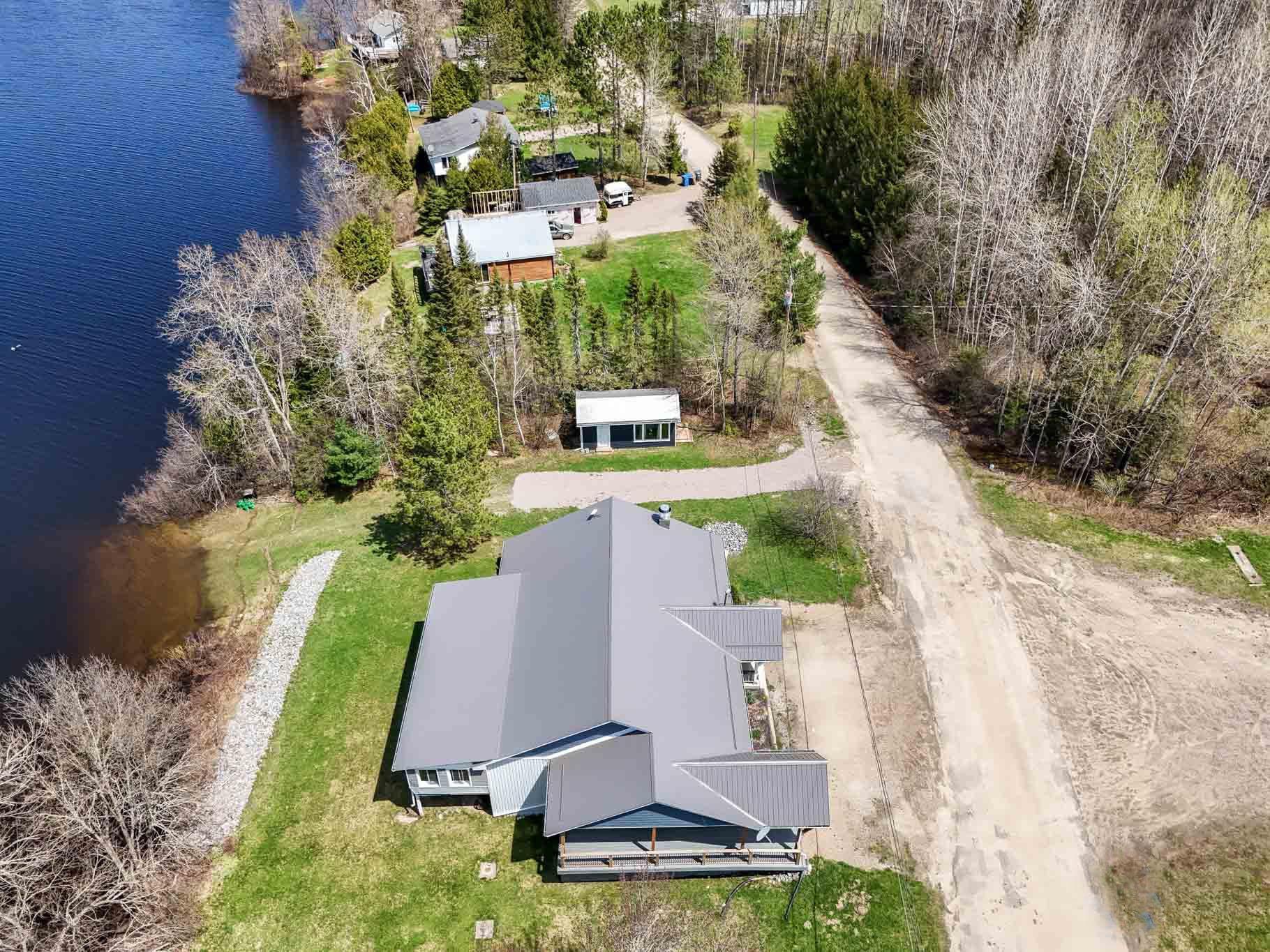 









172


Ch. du Lac-Murray

,
Aumond,




QC
J0W1W0

