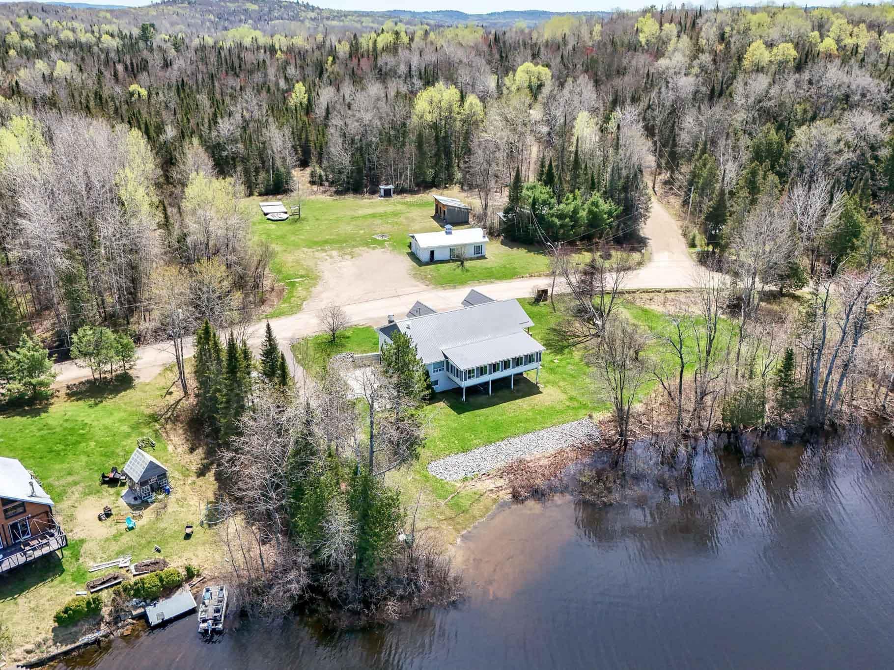 









172


Ch. du Lac-Murray

,
Aumond,




QC
J0W1W0

