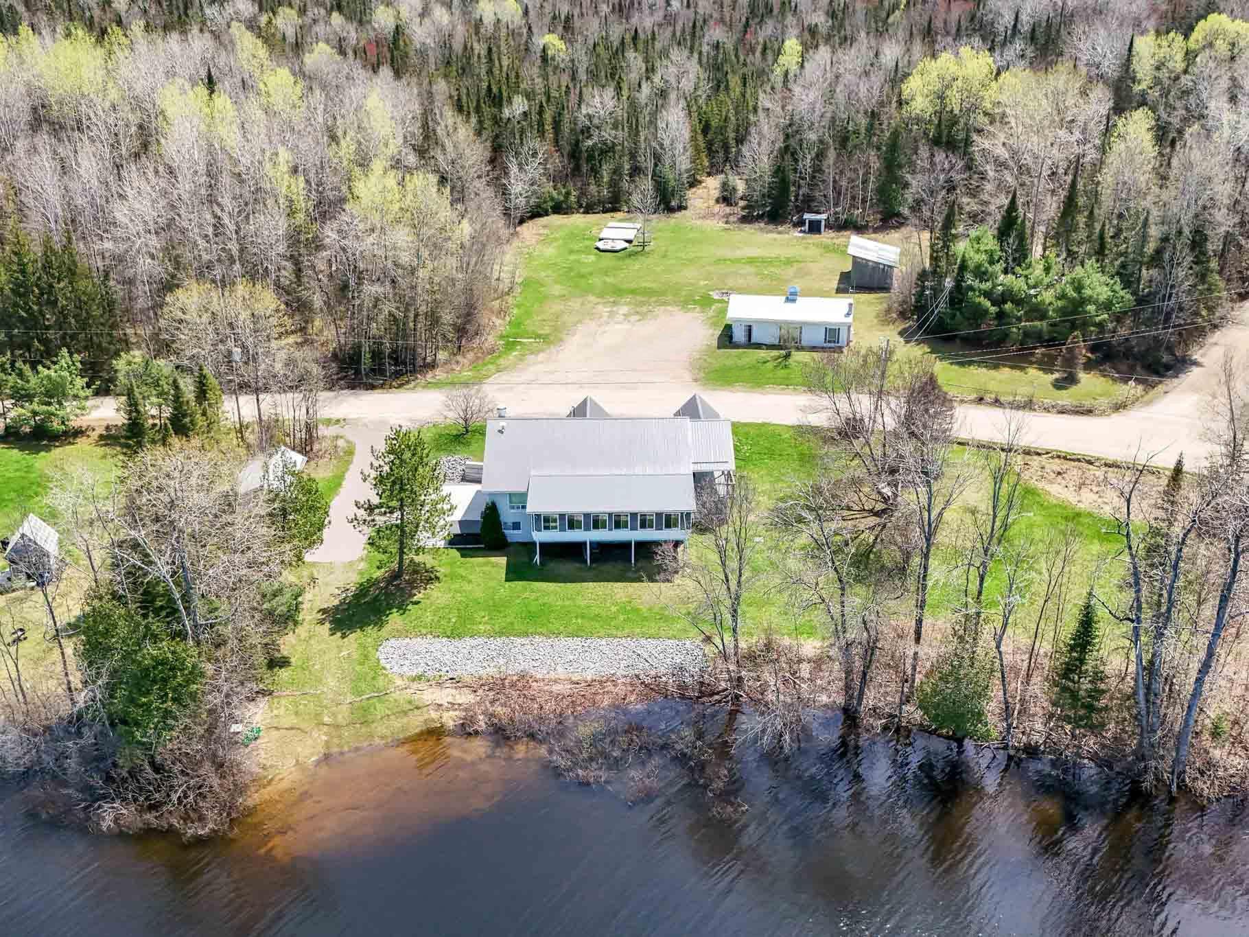 









172


Ch. du Lac-Murray

,
Aumond,




QC
J0W1W0

