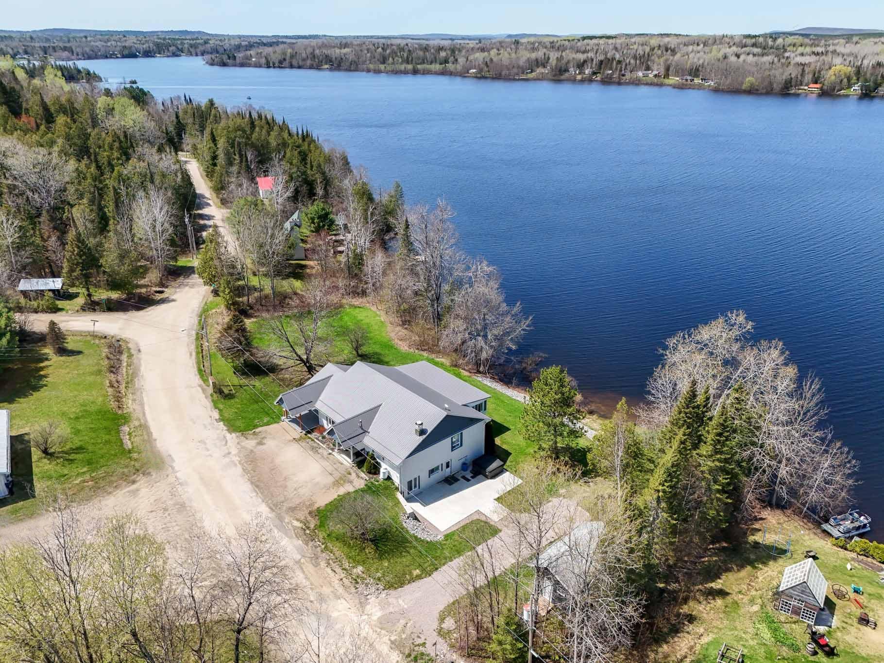 









172


Ch. du Lac-Murray

,
Aumond,




QC
J0W1W0

