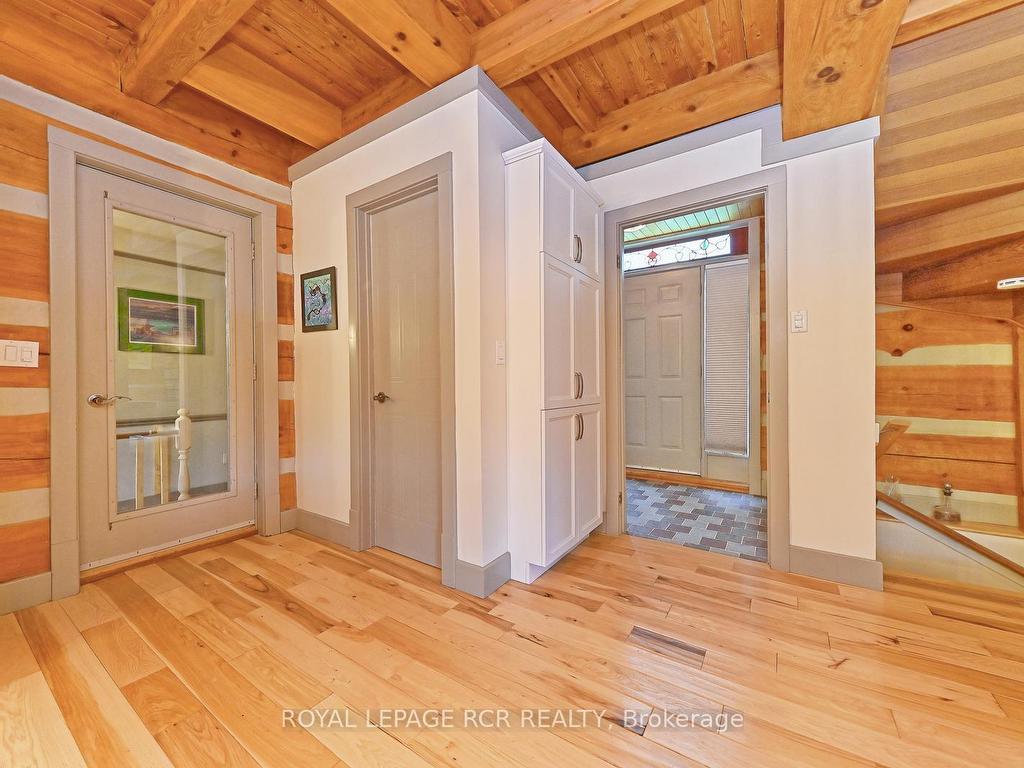 









8391


County 9

Road,
Clearview,




ON
L0M 1G0

