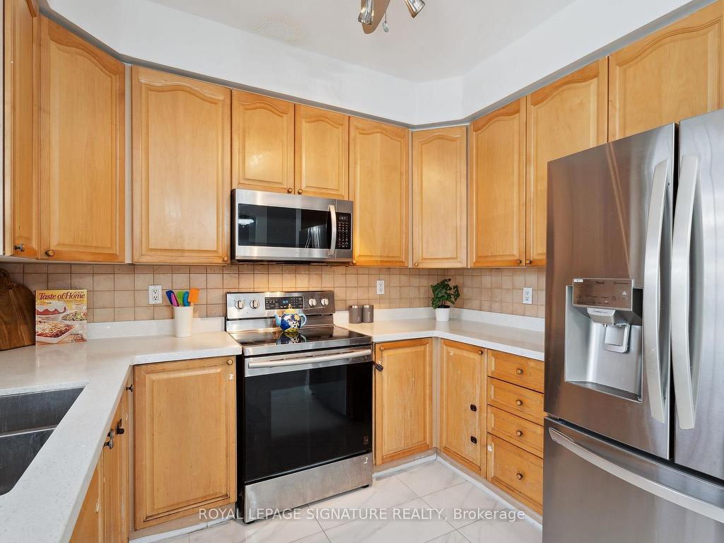 









72


Penbridge

Circle,
Brampton,




ON
L7A 2R1

