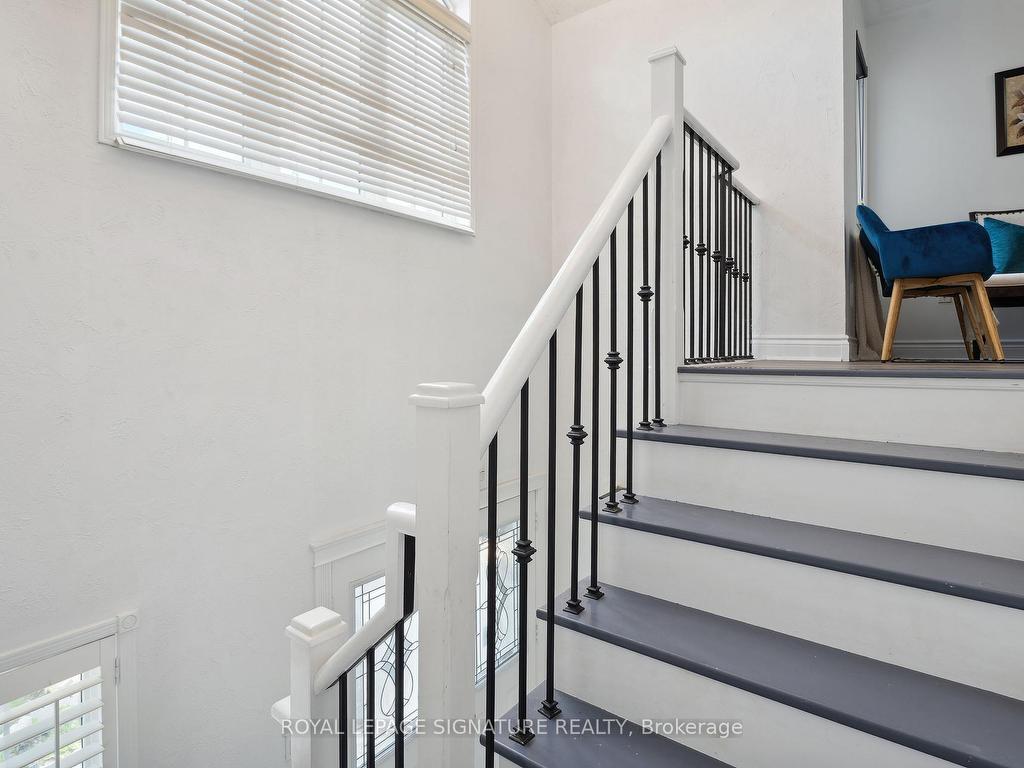 









72


Penbridge

Circle,
Brampton,




ON
L7A 2R1


