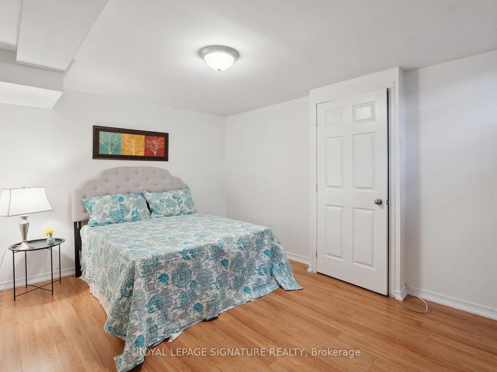 









72


Penbridge

Circle,
Brampton,




ON
L7A 2R1

