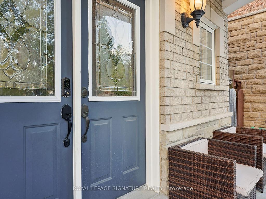









72


Penbridge

Circle,
Brampton,




ON
L7A 2R1

