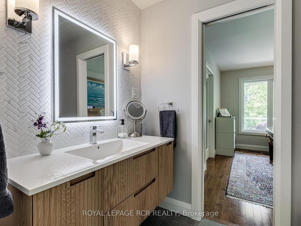 









1


Lormik

Drive,
Uxbridge,




ON
L9P 1R9

