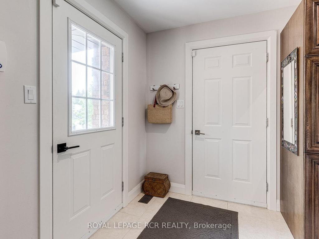 









1


Lormik

Drive,
Uxbridge,




ON
L9P 1R9

