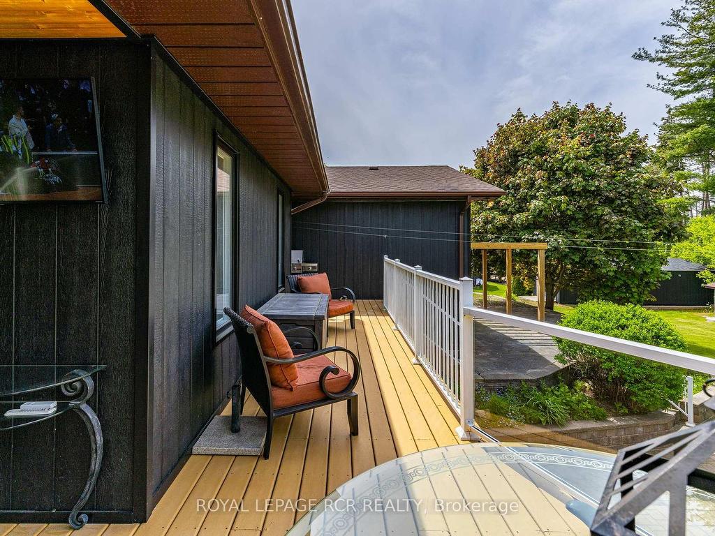









1


Lormik

Drive,
Uxbridge,




ON
L9P 1R9

