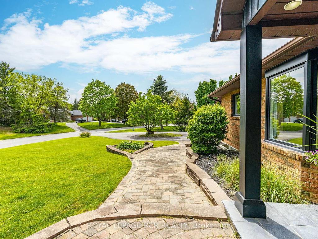 









1


Lormik

Drive,
Uxbridge,




ON
L9P 1R9

