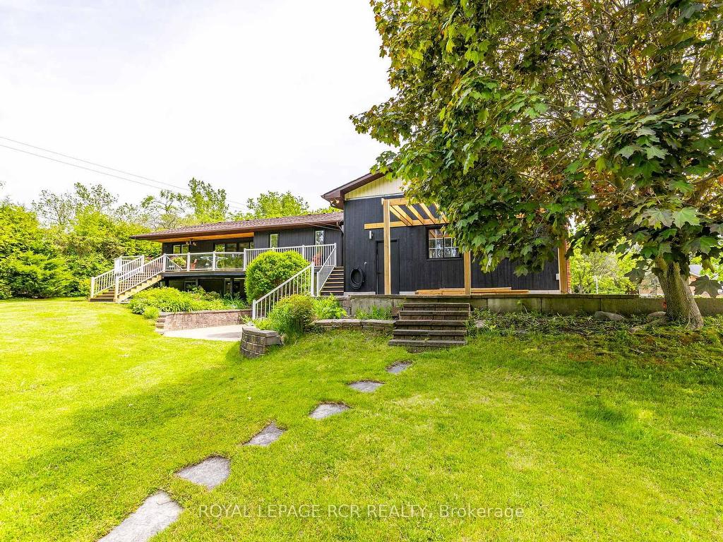 









1


Lormik

Drive,
Uxbridge,




ON
L9P 1R9

