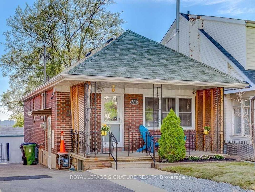 









394


Kane

Avenue, Lower,
Toronto,




ON
M6M 3P4

