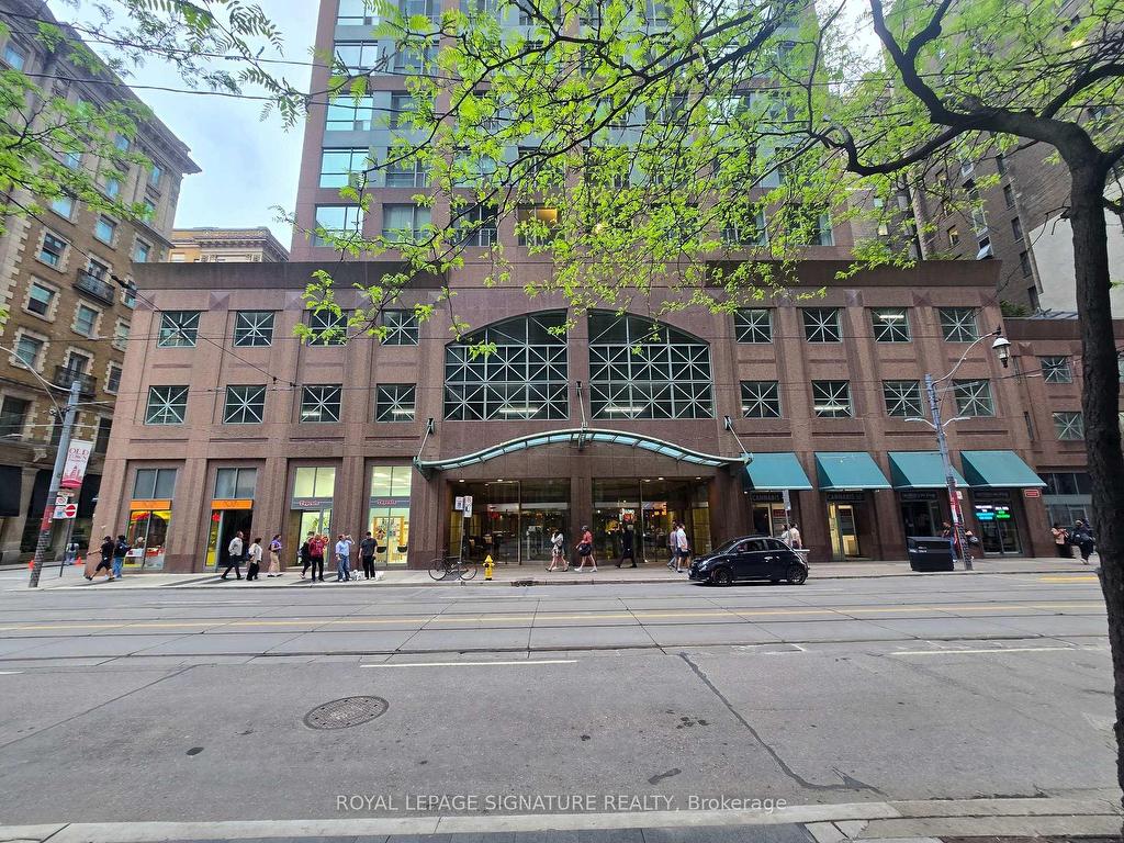 









7


King

Street East, 5D,
Toronto,




ON
M5C 3C5

