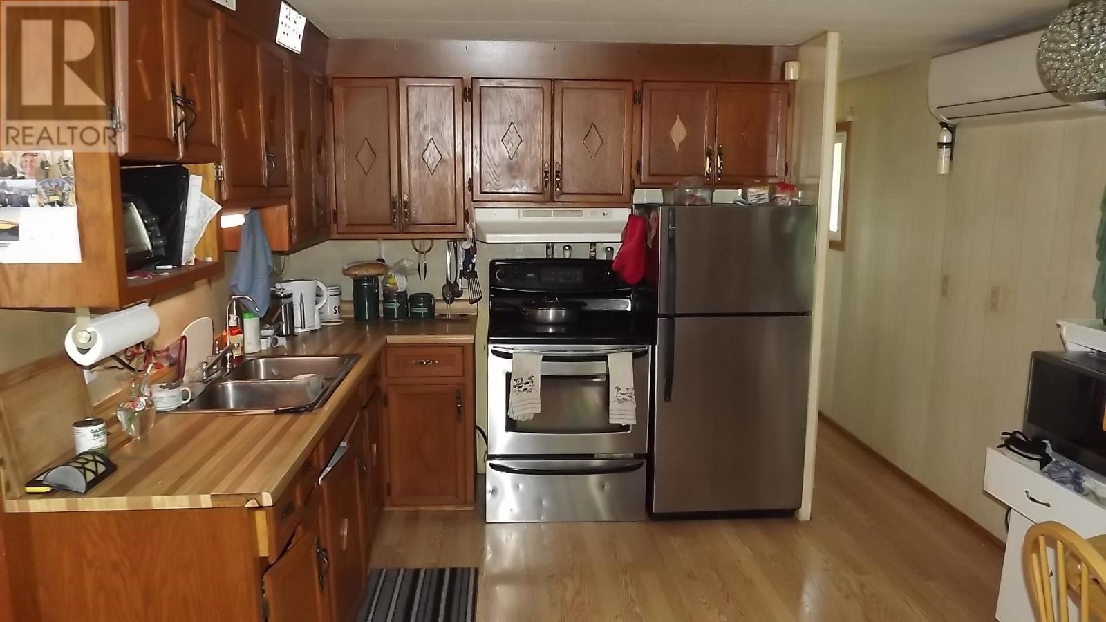 












15 Chalmers CRES

,
Elliot Lake,




Ontario
P5A1A1

