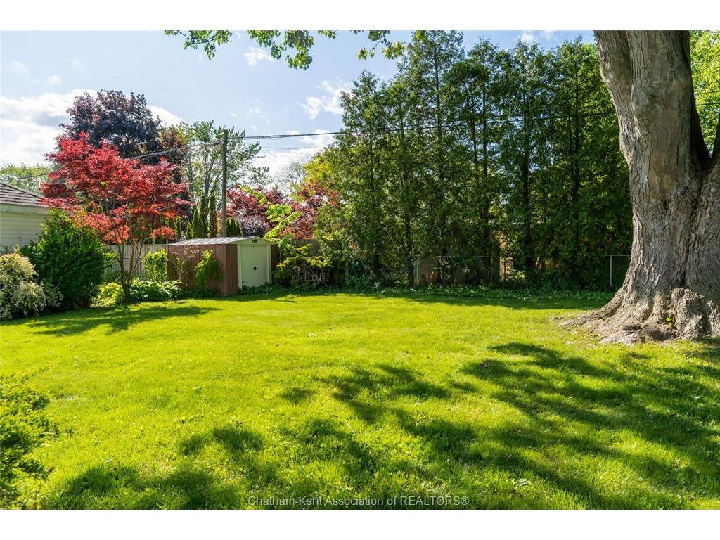 









17


O'Brien

Drive,
Chatham,




ON
N7M 2E5

