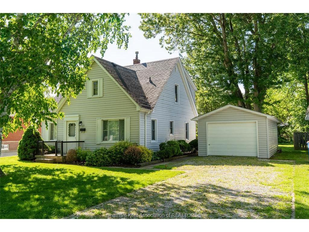 









17


O'Brien

Drive,
Chatham,




ON
N7M 2E5

