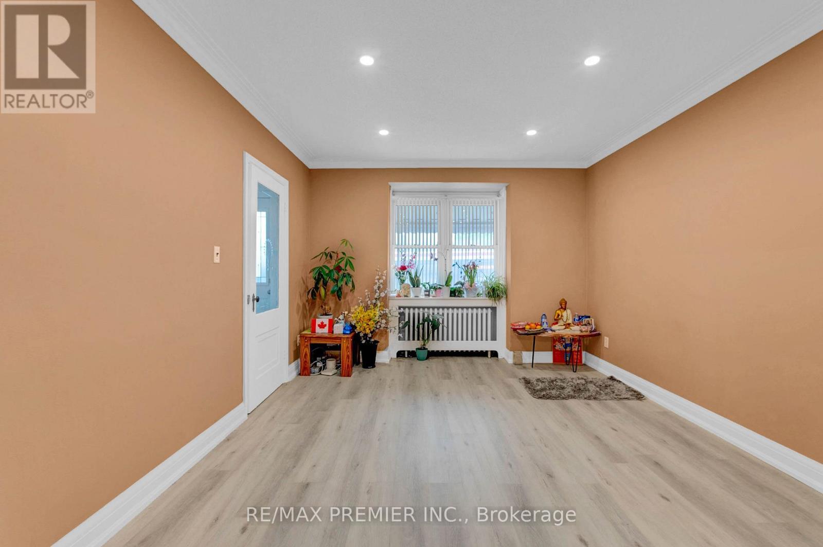 












349 KIPLING AVENUE

,
Toronto,




Ontario
M8V3K6

