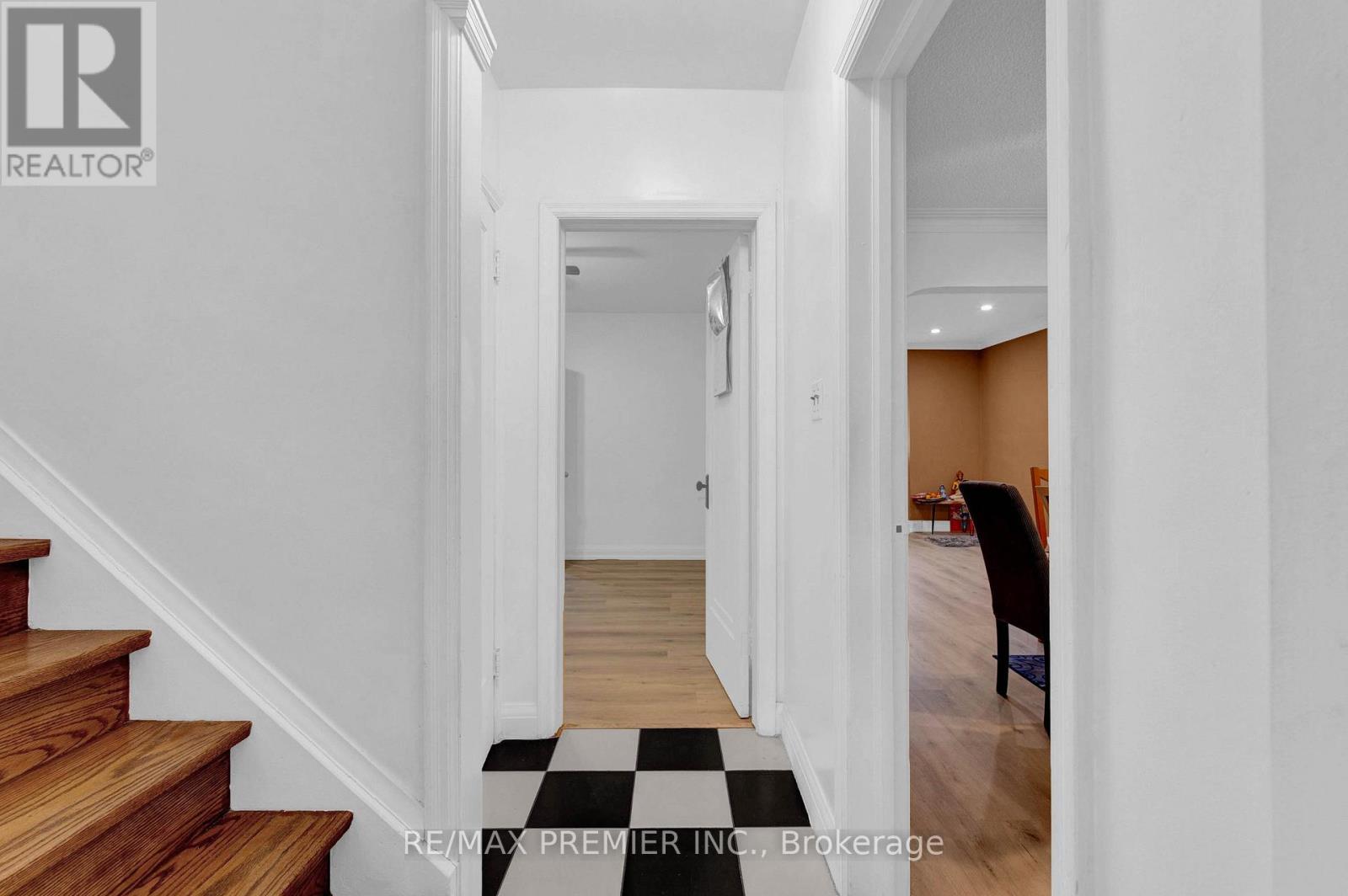 












349 KIPLING AVENUE

,
Toronto,




Ontario
M8V3K6

