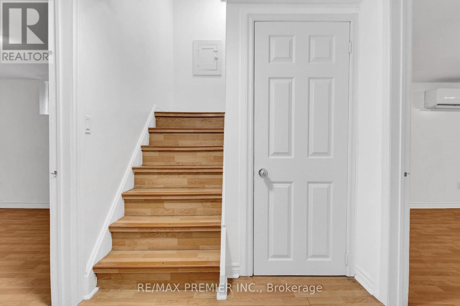 












349 KIPLING AVENUE

,
Toronto,




Ontario
M8V3K6

