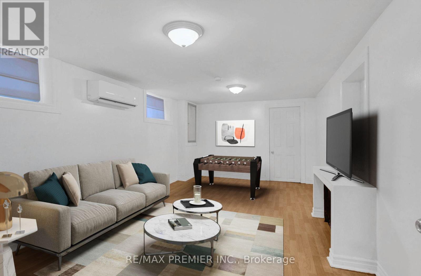 












349 KIPLING AVENUE

,
Toronto,




Ontario
M8V3K6

