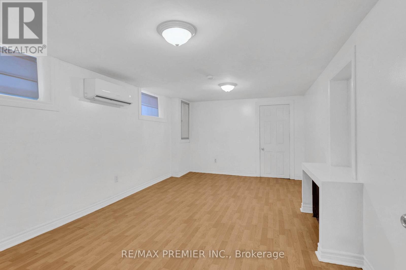 












349 KIPLING AVENUE

,
Toronto,




Ontario
M8V3K6

