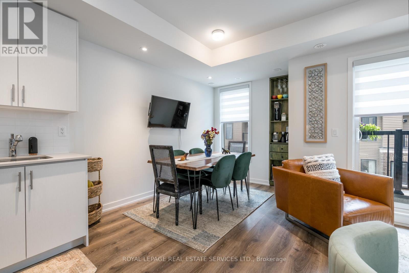 












13 - 3415 RIDGEWAY DRIVE

,
Mississauga,




Ontario
L5L0B4

