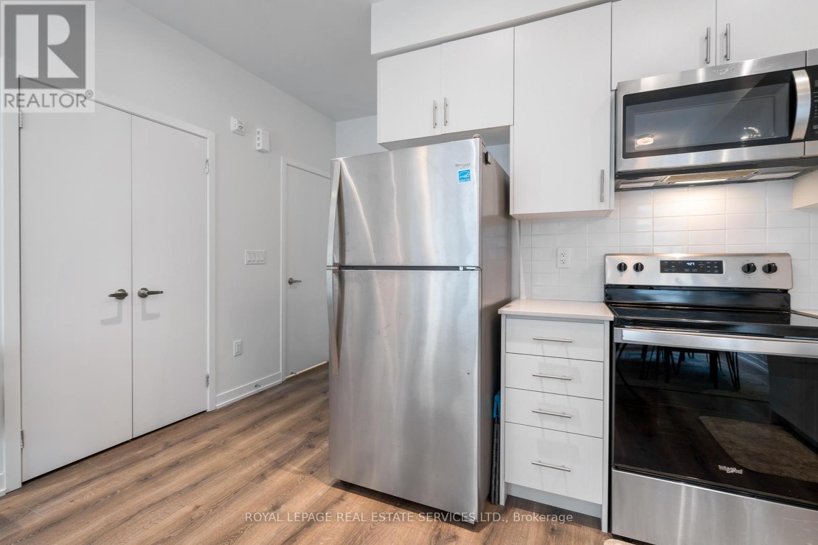 












13 - 3415 RIDGEWAY DRIVE

,
Mississauga,




Ontario
L5L0B4

