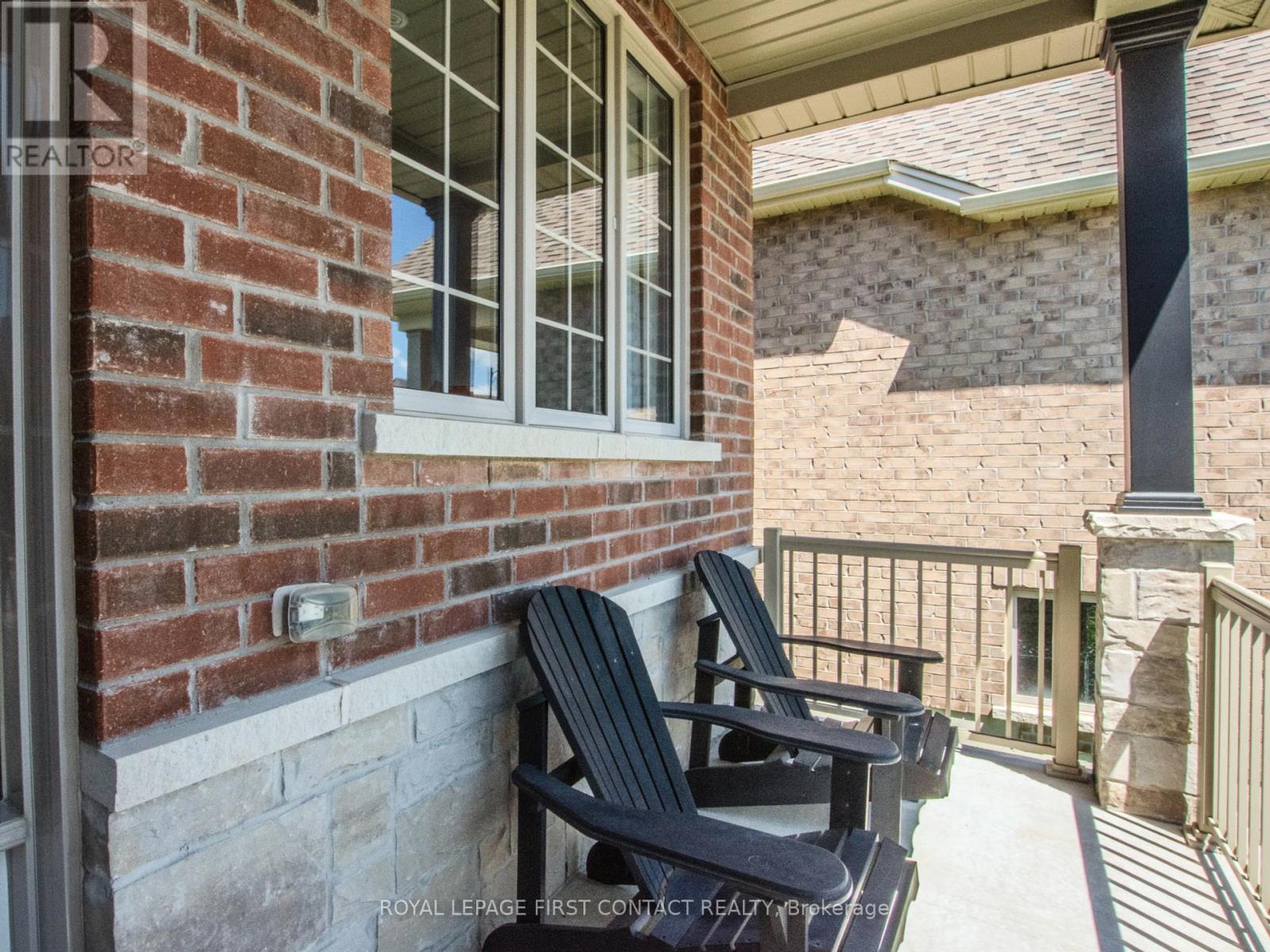 












22 OLIVER'S MILL ROAD

,
Springwater,




Ontario
L9X0S8

