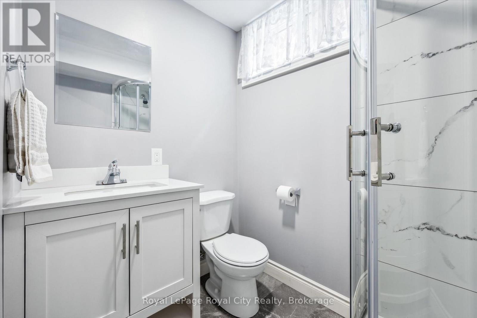 












138 PHEASANT RUN DRIVE

,
Guelph (Kortright Hills),




Ontario
N1C1B3

