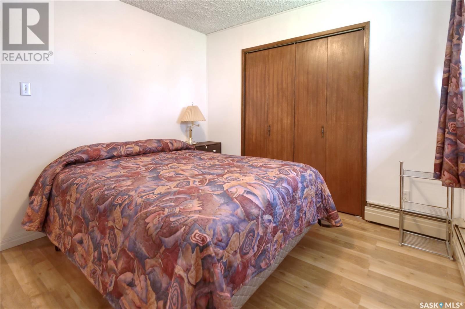 












517 Brownlee STREET

,
Morse,




Saskatchewan
S0H3C0

