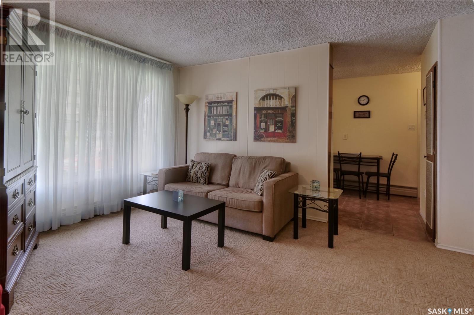 












517 Brownlee STREET

,
Morse,




Saskatchewan
S0H3C0

