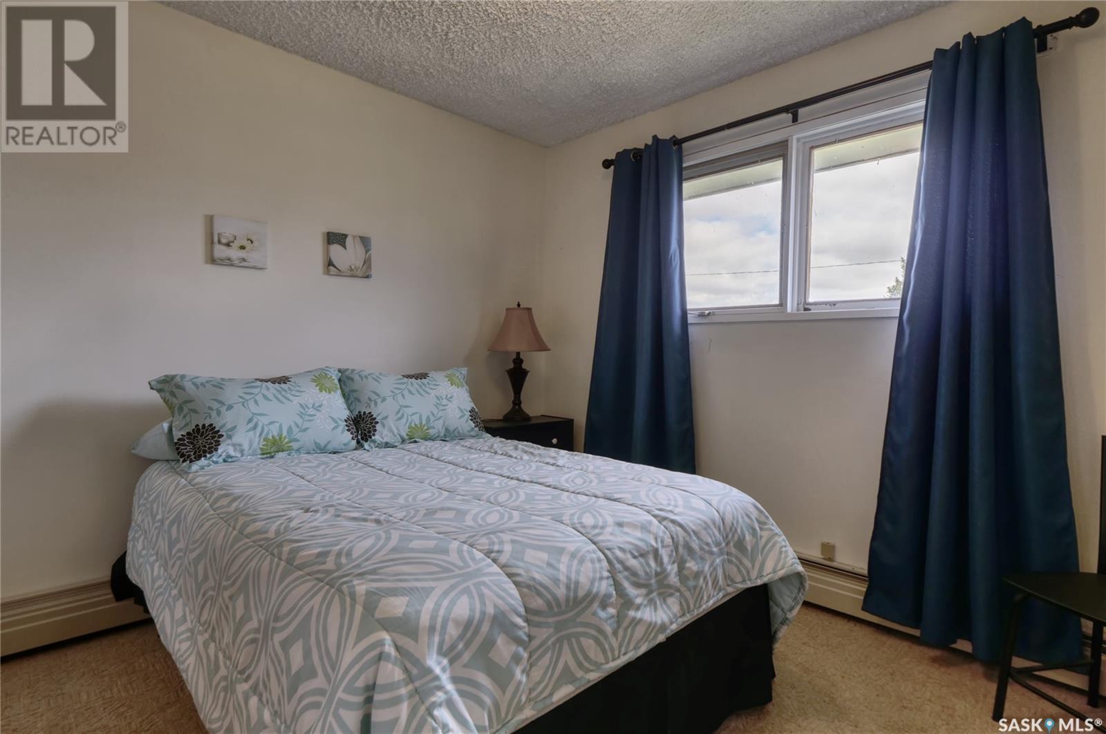 












517 Brownlee STREET

,
Morse,




Saskatchewan
S0H3C0

