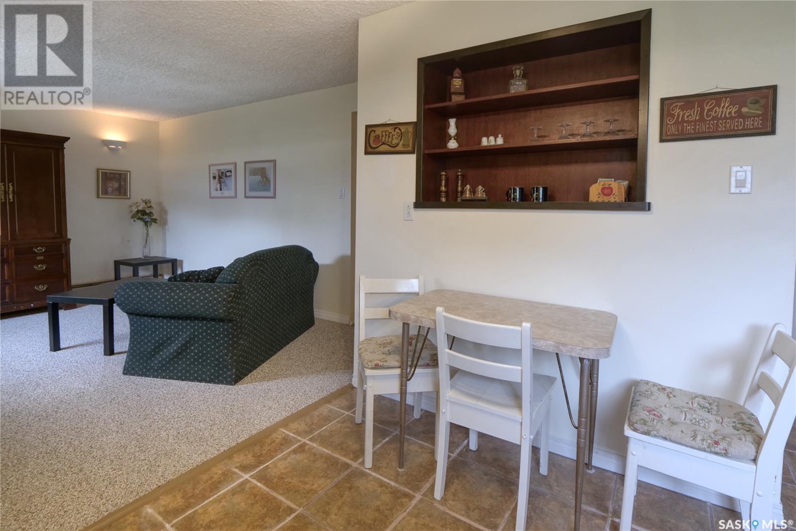 












517 Brownlee STREET

,
Morse,




Saskatchewan
S0H3C0

