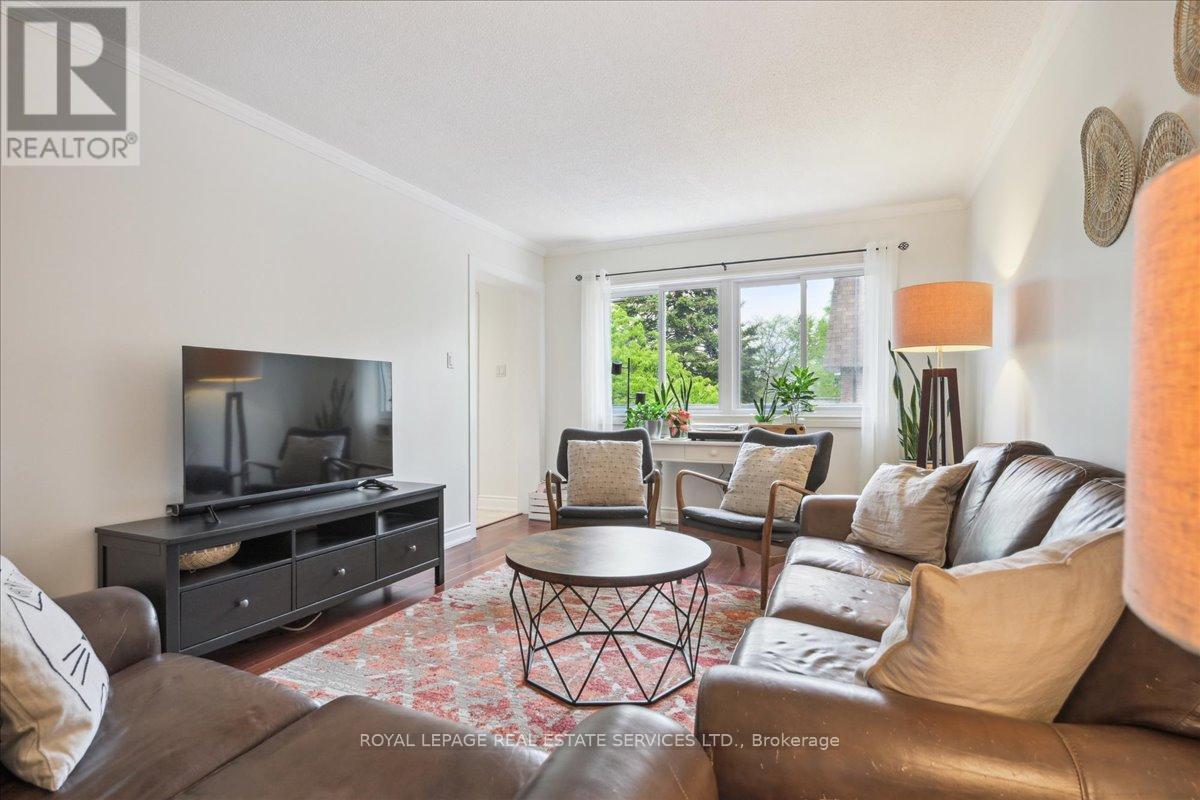 












10 - 2120 MARINE DRIVE

,
Oakville,




Ontario
L6L1B7

