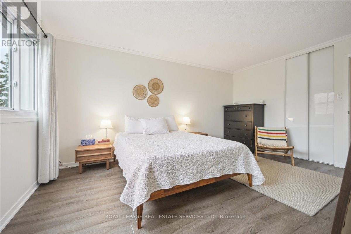












10 - 2120 MARINE DRIVE

,
Oakville,




Ontario
L6L1B7

