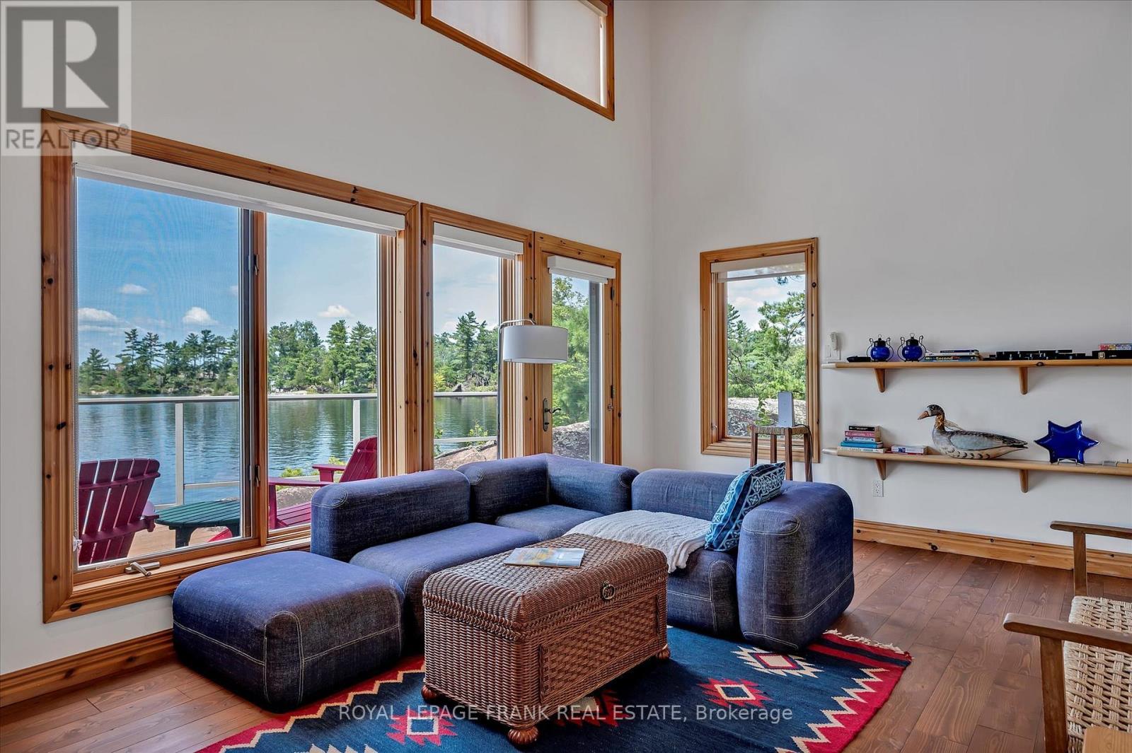 












484 JUNIPER ISLAND

,
Douro-Dummer,




Ontario
K0L2C0

