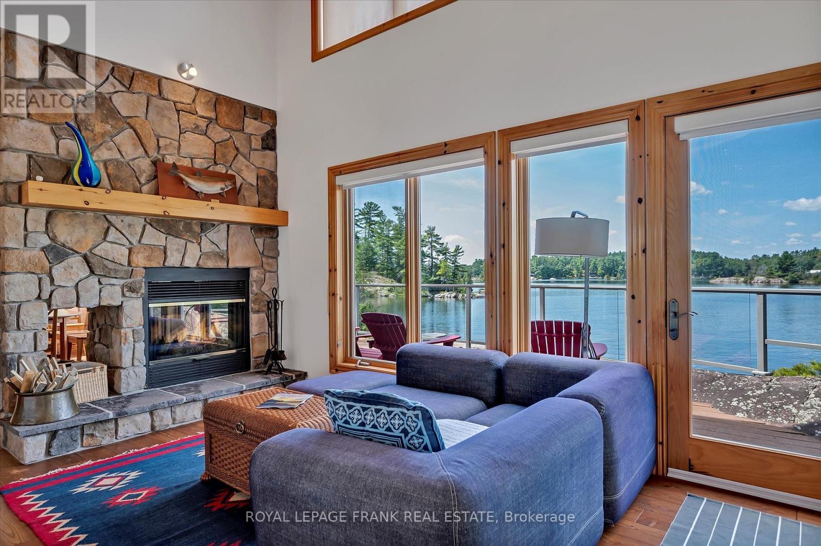 












484 JUNIPER ISLAND

,
Douro-Dummer,




Ontario
K0L2C0

