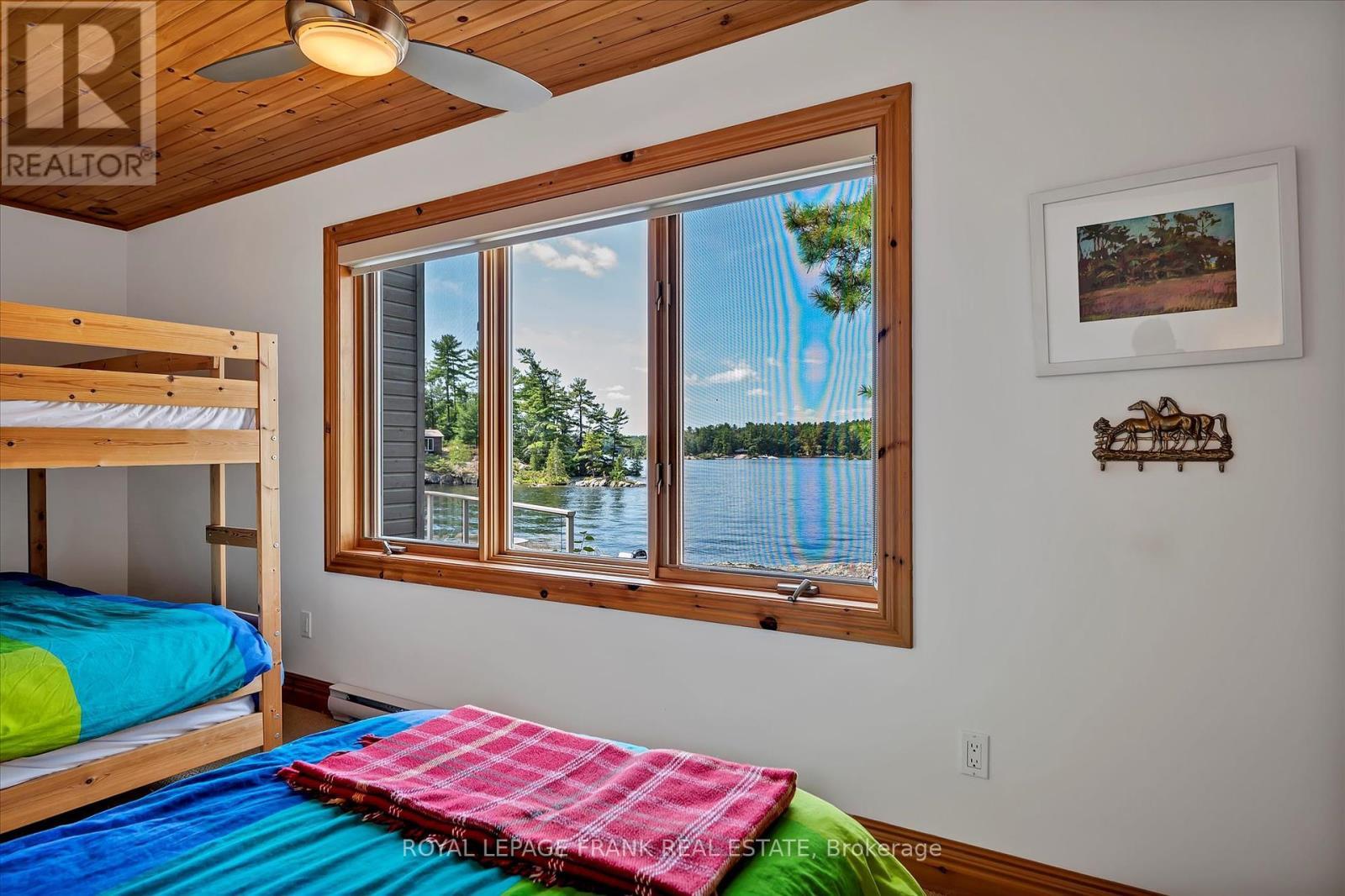 












484 JUNIPER ISLAND

,
Douro-Dummer,




Ontario
K0L2C0

