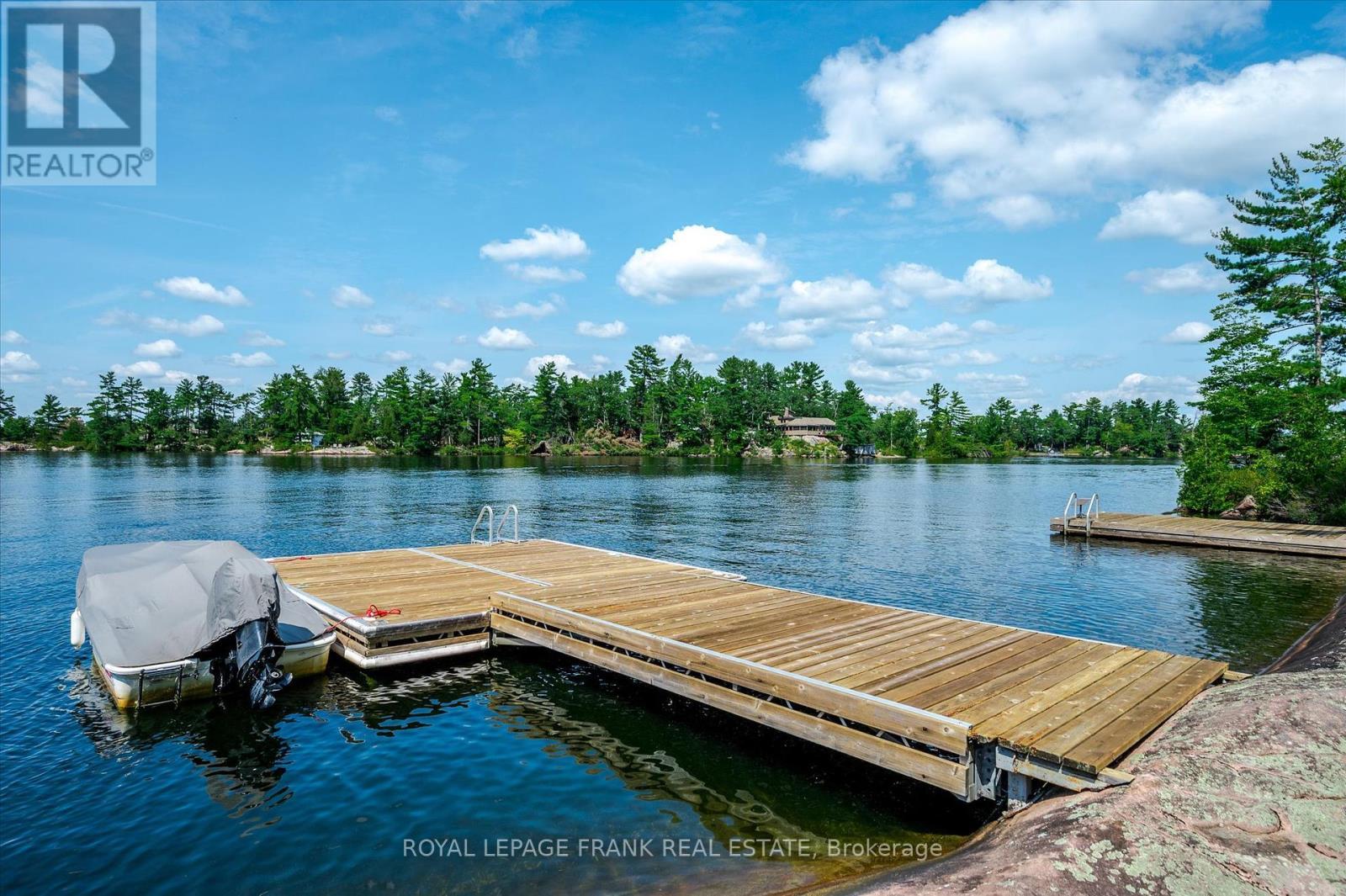 












484 JUNIPER ISLAND

,
Douro-Dummer,




Ontario
K0L2C0

